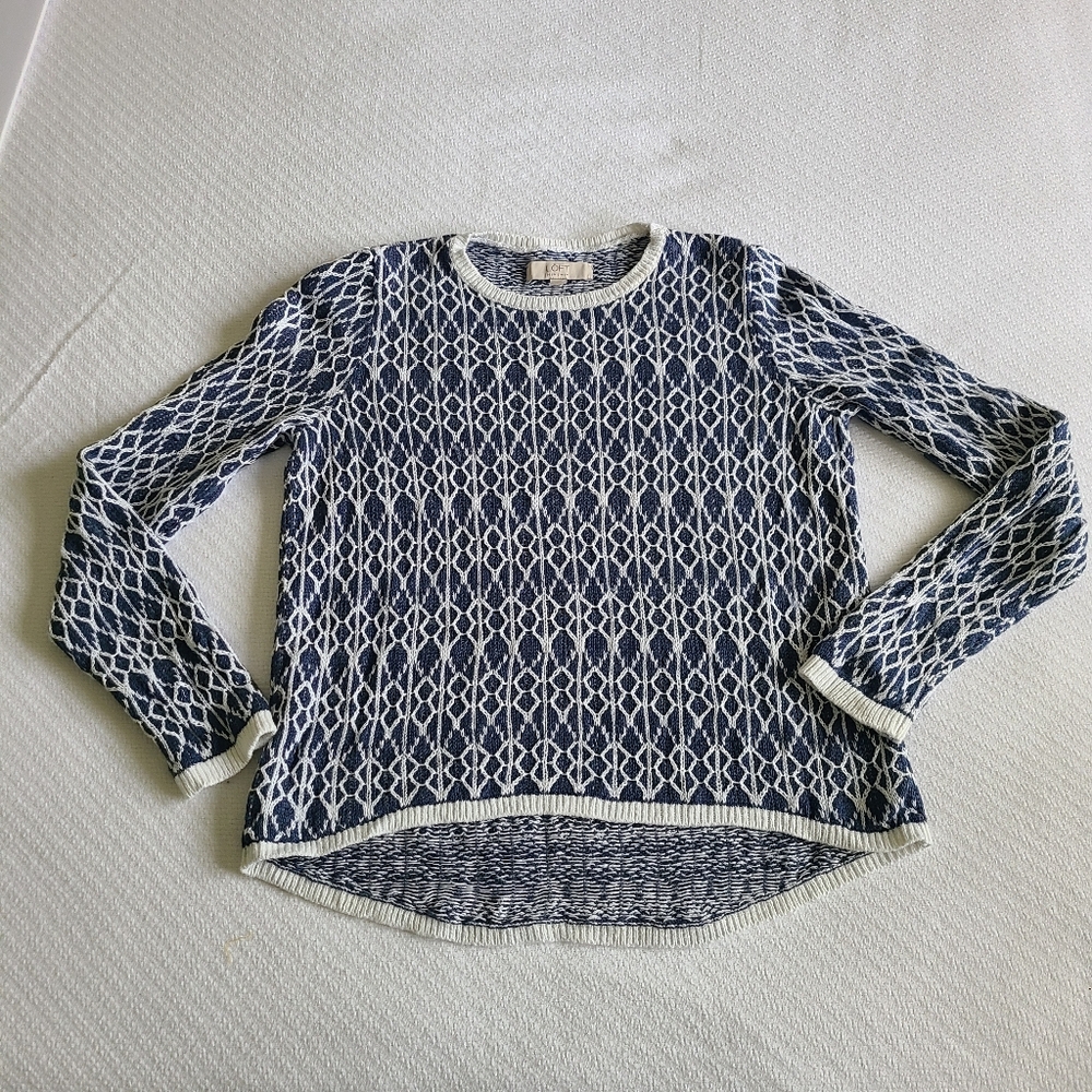 Ann Taylor Loft Women's  Comfy Stylish  Blue and Ivory Linen Sweater Size M